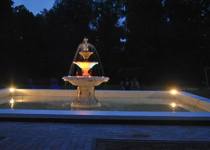 Prázdninový areál Ksiezycowy Dworek 3*